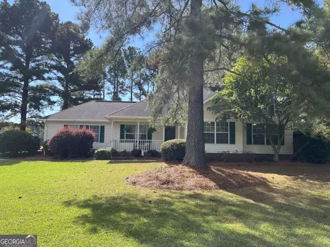 720 Ogeechee Dr E, Statesboro, GA 30461