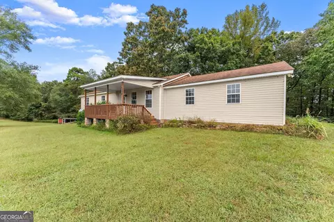 995 Pritchett Rd, Lula, GA 30554
