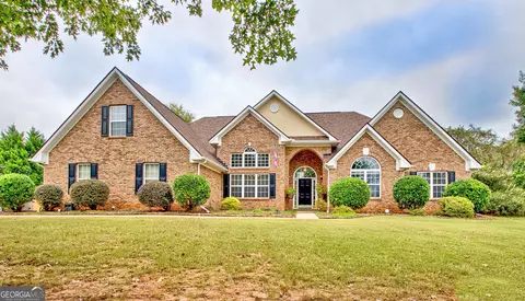 34 Maggie Pl, Newnan, GA 30263