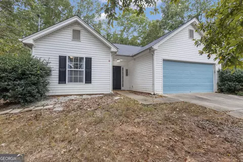 135 Widgeon Dr, Newnan, GA 30263