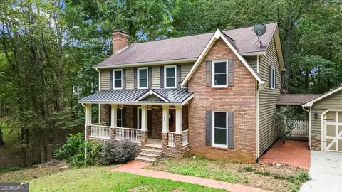 1114 Wind Hill Ln SW, Marietta, GA 30064