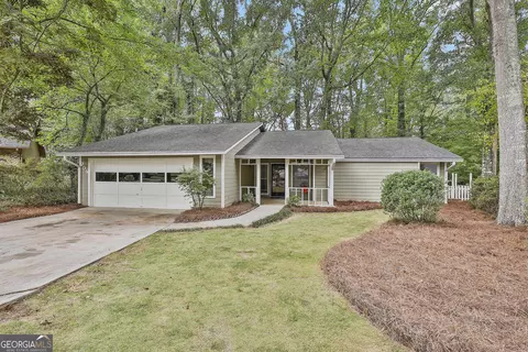 709 Cove Rd, Peachtree City, GA 30269