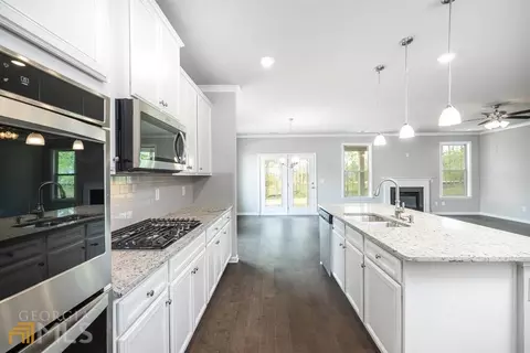 1921 Endress Cir, Hampton, GA 30228 photo 8