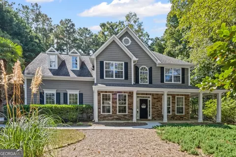 390 Sablewood Dr, Milton, GA 30004