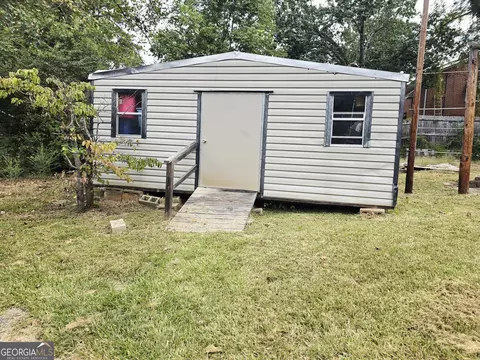 141 Wildwood Dr, Elberton, GA 30635