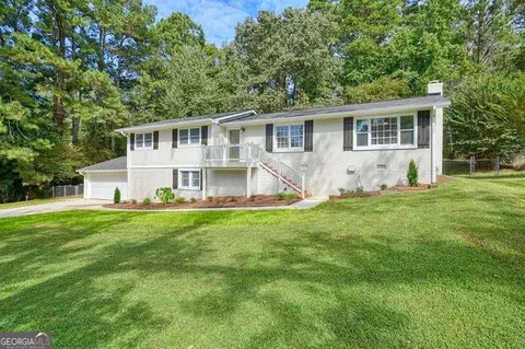 223 Johnson Dr, Canton, GA 30115