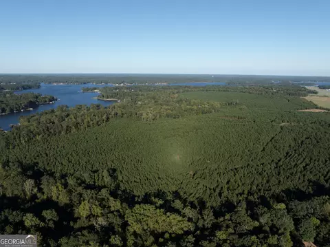 0313 W Lakeview Dr NE, Milledgeville, GA 31061