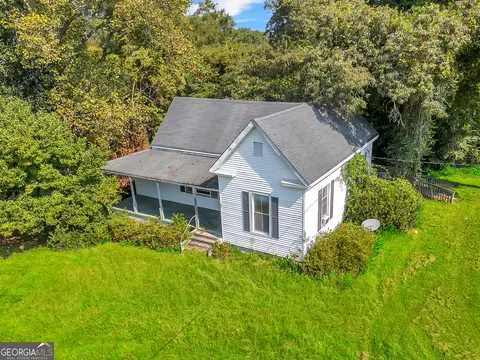 165 Lakeview Rd, Byron, GA 31008