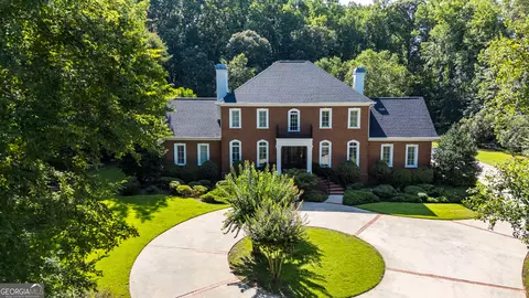 228 Lagrange Ct, Macon, GA 31210