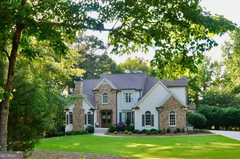 1070 Lexington Ct, Bishop, GA 30621