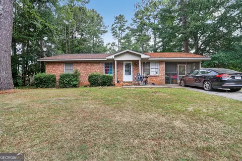 307 Christopher Cir, Fort Valley, GA 31030