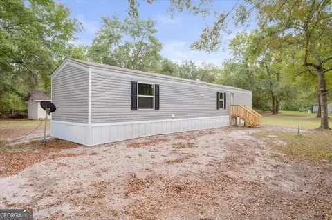 23 River Ridge Loop, Hortense, GA 31543