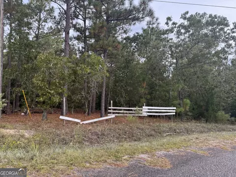 477 Mcgregor Cir, Byron, GA 31008 photo 2