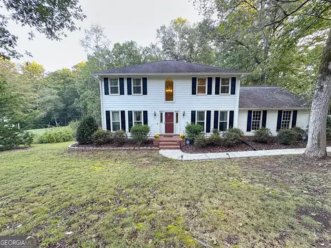Exterior - 208 Highland Trl, Lagrange, GA 30240 photo 2 of 9