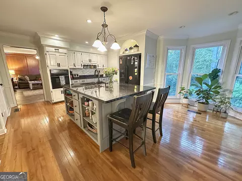 Kitchen - 208 Highland Trl, Lagrange, GA 30240 photo 1 of 4