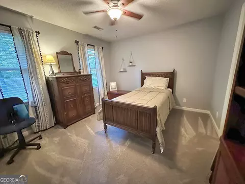 Bedroom - 208 Highland Trl, Lagrange, GA 30240 photo 6 of 7