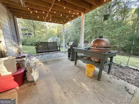 Exterior - 208 Highland Trl, Lagrange, GA 30240 photo 7 of 9
