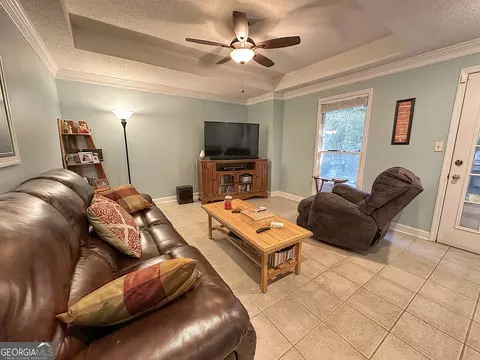 Living - 208 Highland Trl, Lagrange, GA 30240 photo 3 of 3