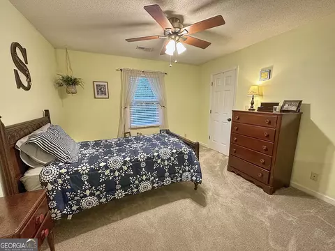 Bedroom - 208 Highland Trl, Lagrange, GA 30240 photo 4 of 7