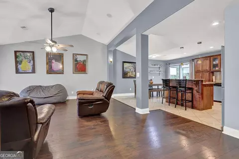 Entry Way - 2944 Clipper Ct, Lawrenceville, GA 30044 photo 1 of 4