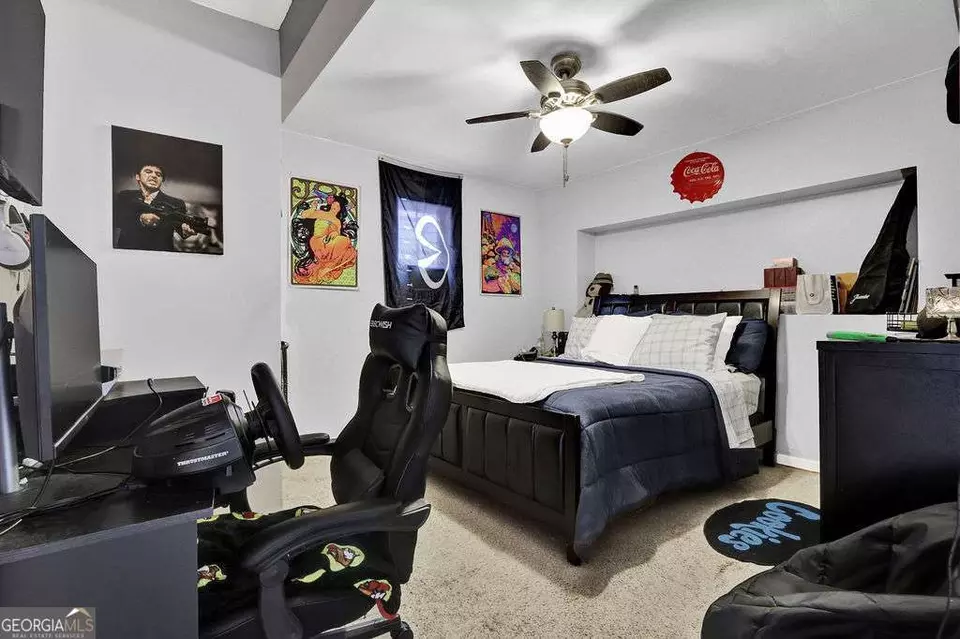 Bedroom - 2944 Clipper Ct, Lawrenceville, GA 30044 photo 5 of 7