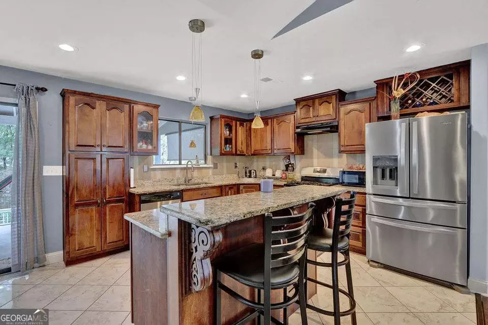Kitchen - 2944 Clipper Ct, Lawrenceville, GA 30044 photo 1 of 6