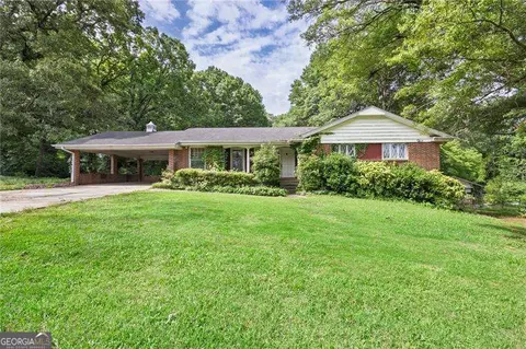 1395 Clay Rd SW, Mableton, GA 30126