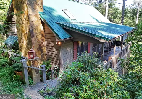 353 Kells Ridge Ct, Ellijay, GA 30540