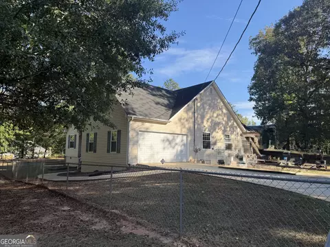 5092 W Mcintosh Rd, Griffin, GA 30223