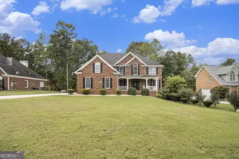 5105 Highland Lake Dr, Atlanta, GA 30349