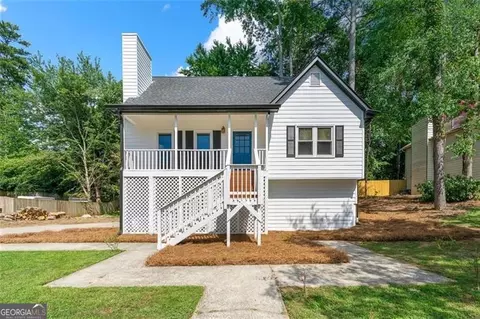 2029 Winsburg Dr NW, Kennesaw, GA 30144