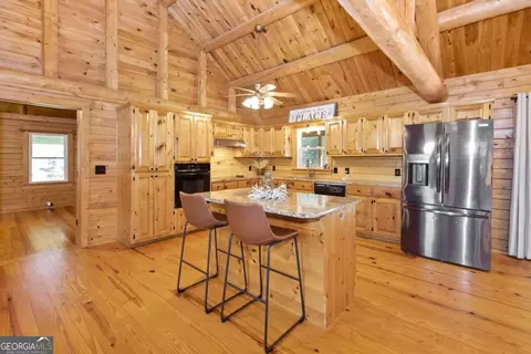 Kitchen - 347 Finney Rd, Pine Mountain, GA 31822 photo 3 of 8