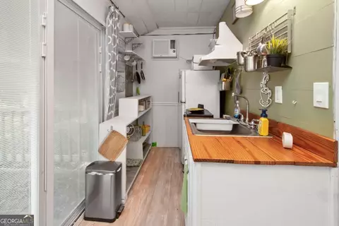 Kitchen - 347 Finney Rd, Pine Mountain, GA 31822 photo 7 of 8