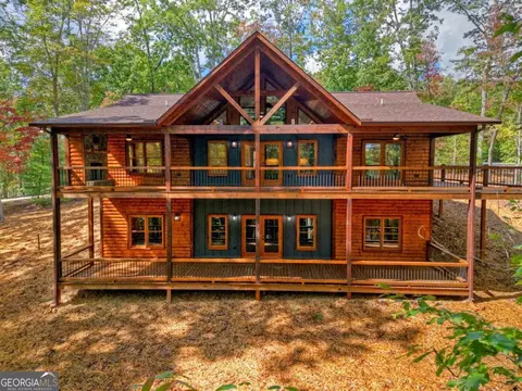 117 Stuart Ridge Rd, Mineral Bluff, GA 30559