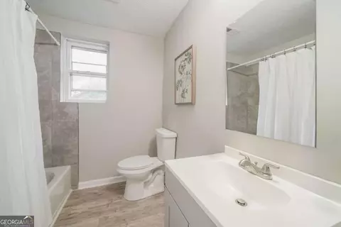 Bath - 658 Agan Rd, Bremen, GA 30110 photo 2 of 2