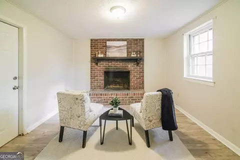 Living - 658 Agan Rd, Bremen, GA 30110 photo 3 of 3