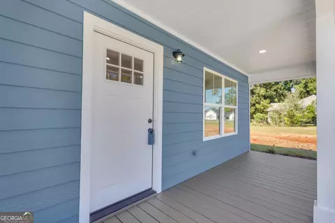 Exterior - 1000 Callaway Ave # A, Lagrange, GA 30240 photo 5 of 7