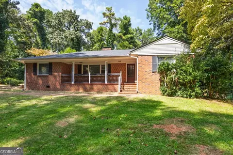 250 Memorial Dr, Dallas, GA 30132