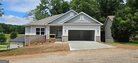 523 Wauka Dr, Demorest, GA 30535