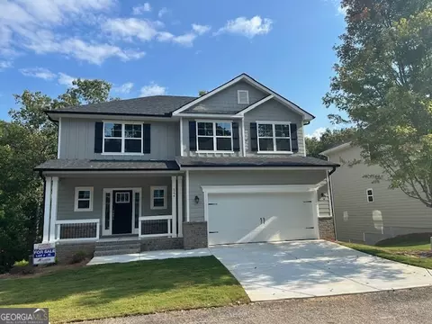 544 Wauka Dr, Demorest, GA 30535