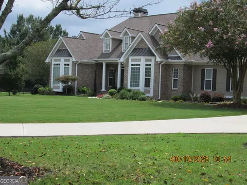 Exterior - 815 Spring View Ct, Covington, GA 30014 photo 2 of 5