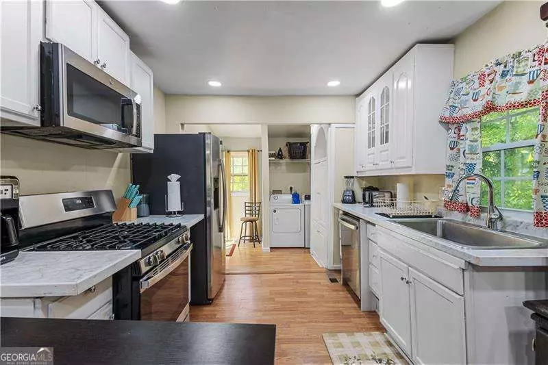 Kitchen - 2383 Baker Rd NW, Atlanta, GA 30318 photo 2 of 2