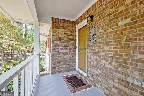 Exterior - 175 Grace Ln, Tyrone, GA 30290 photo 11 of 27