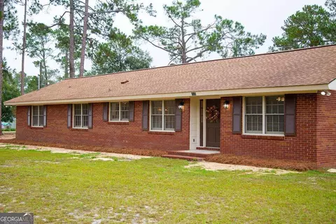 503 Satilla Church Rd, Baxley, GA 31513