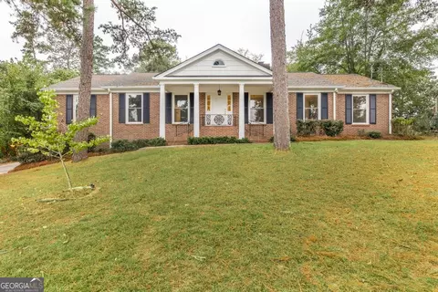 2956 Malvern Hill Dr, Macon, GA 31204