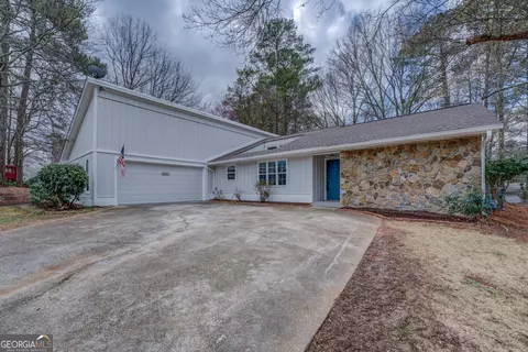 2809 Fieldstone Dr SE, Conyers, GA 30013