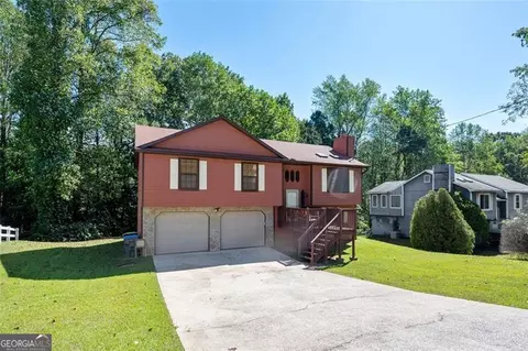 1535 Olde Oak Dr, Lithia Springs, GA 30122