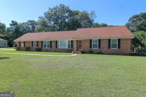 135 Carterwoods Dr, Warner Robins, GA 31088