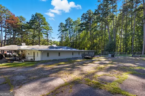 Exterior - 27 Rock Quarry Rd, Toccoa, GA 30577 photo 6 of 8