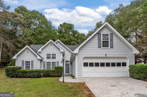 528 Harris Dr, Bethlehem, GA 30620